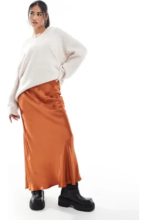 Miss Selfridge Ingefærfarvet maxinederdel med sløjfe og skråsnit i satin-Brun