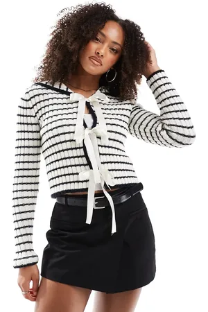 Miss Selfridge Stribet cardigan med sømandskrave-Hvid