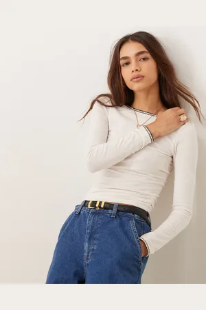 Miss Selfridge Cremehvid T-shirt med lange ærmer og kontrasterende syninger-Multifarvet