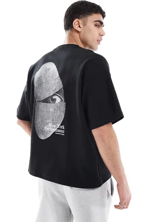 Pull&Bear T-shirt med grafik i firkantet pasform