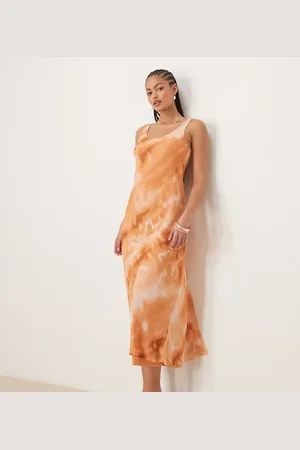ASOS ASOS DESIGN Tall - Orange midikjole med dyb, rund hals og batik i chiffon-Multifarvet