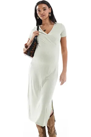 Mama;licious Mamalicious Maternity - Salviegrøn ribstrikket maxikjole med korte ærmer i jersey