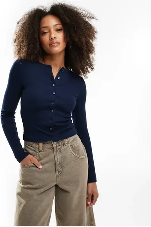 Miss Selfridge Ribstrikket cardigan med gennemgående knapper og rund hals