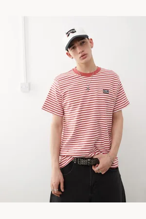 Obey T-shirt med røde striber