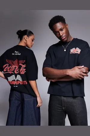 ASOS Unisex - og oversized T-shirt med firkantet pasform og Coca Cola-væddeløbsprint