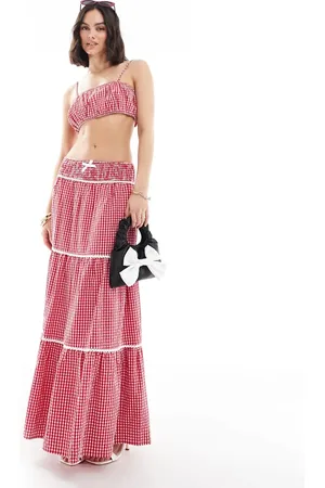 The Frolic Maxinederdel med rynket talje, lagdelte blondekanter og rødt gingham-tern - Del af sæt - Kun hos ASOS-Multifarvet