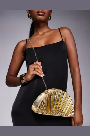 True Decadence Metallisk guldfarvet clutch-taske med plisseret design