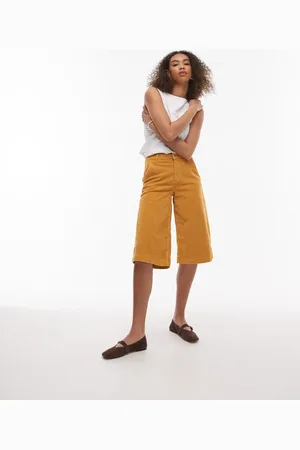 Topshop Kamelfarvede jorts i bomuldstwill med tøndeformede ben-Neutral