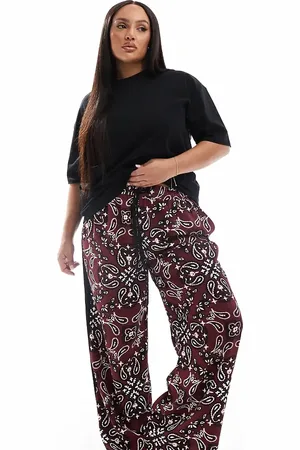 ASOS Curve - Mørke kirsebærfarvede pull on-bukser med bandana-print og kontrastpanel-Rød