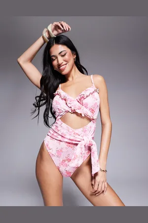 River Island Lyserød slå-om-badedragt med broderi og småprint
