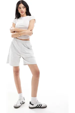 Bershka Gråmelerede longline joggingshorts