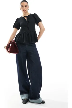New Look Peplum-top med bindebånd foran