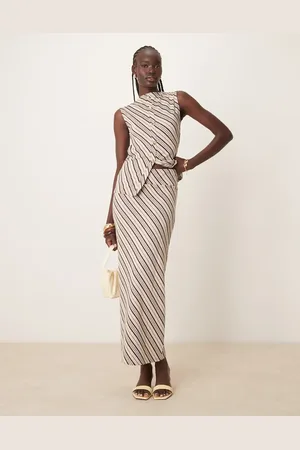 Pretty Lavish Maxinederdel med asymmetriske striber i brun/cremehvid i jersey - Del af sæt