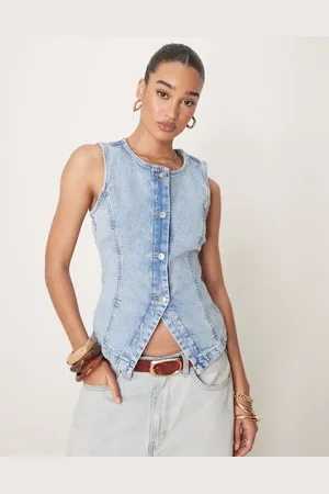 Gina Tricot Ærmeløs formgivende habitvest i denim i lyseblå vask