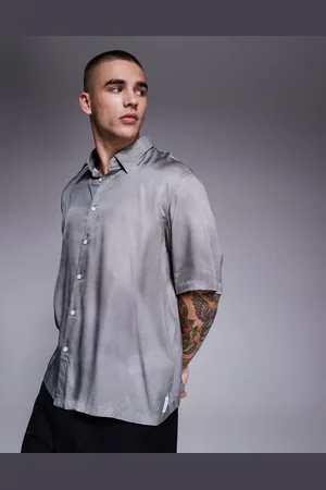 Armani Exchange Grå kortærmet skjorte med print