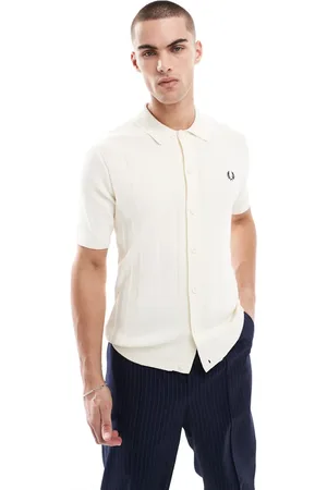Fred Perry Rå strikket skjorte med gennemgående knapper og korte ærmer