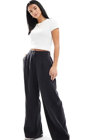 ASOS ASOS DESIGN Petite - Forvaskede sorte afslappede bukser med lige ben
