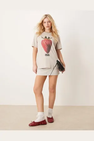 Abercrombie & Fitch T-shirt med korte ærmer og jordbærudsmykning-Neutral