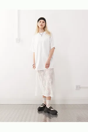 Reclaimed T-shirt-midikjole med blondenederdel