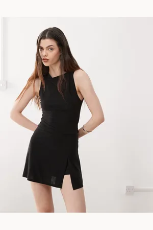 Reclaimed Tætsiddende skort-minikjole med bindebånd på ryggen