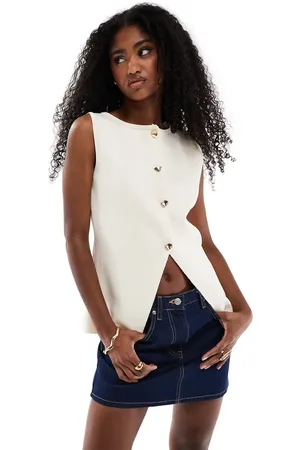 ASOS Ecru strikket vest med guldfarvede knapper foran-Hvid