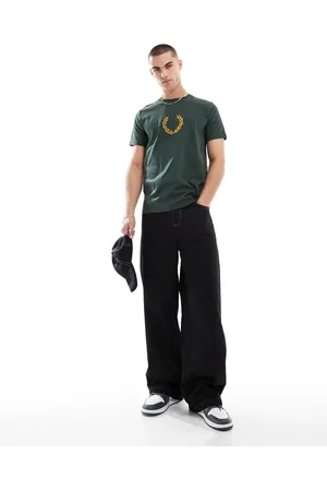 Fred Perry T-shirt med tekstur og laurbærkrans-motiv