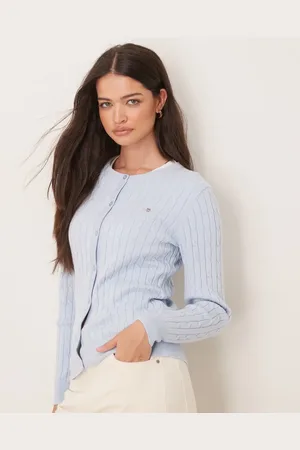 GANT Lyseblå cardigan i kabelstrik af bomuld med logo