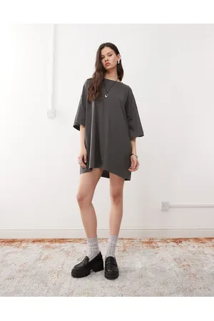 Weekday Huge - T-shirt-minikjole - Kun hos ASOS