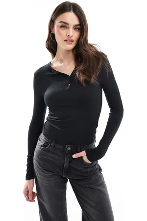 Cotton On Cotton On - T-shirt med lange ærmer og knapper