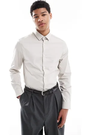 ASOS Elegant strygelet skjorte i twill i Regular Fit-Neutral