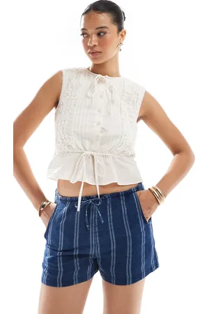 Pull&Bear Shorts med striber