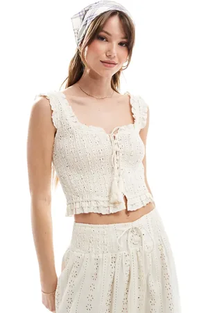 The Frolic Cremehvid croptop med rynker, kvaster og broderier - Del af sæt - Kun hos ASOS