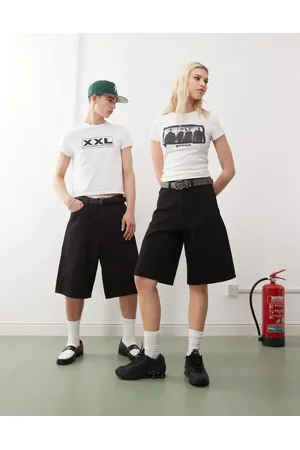 Weekday Astro - Unisex - Posede denimshorts i sort