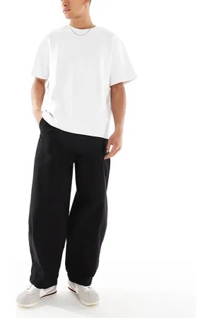 ASOS Sorte og forvaskede jeans i baggy og oversized pasform