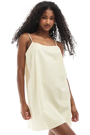 ASOS Lysegul minikjole med stropper, trapez-form og striber i poplin - Del af sæt-Multifarvet