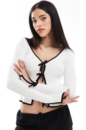 Brave Soul Cremehvid/sort cardigan med kontrasterende detaljer og bindebånd foran