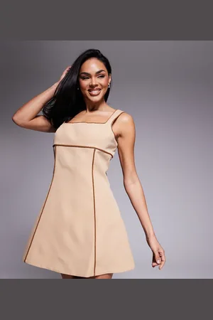 Murci Minikjole med firkantet hals og rebdetalje - Kun hos ASOS-Neutral