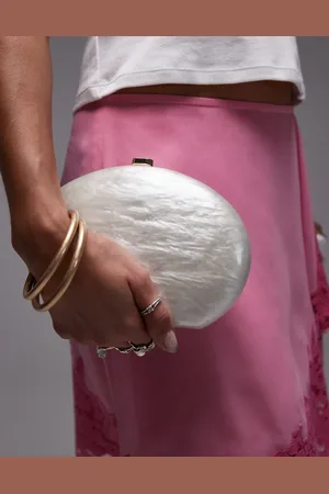 MANGO Oval clutchtaske i perlehvid
