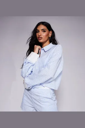 Kaiia Blå cropped skjorte med kontrasterende manchetærmer, knapper og gingham-tern i bæk-og-bølge-stof - Del af sæt - Kun hos ASOS