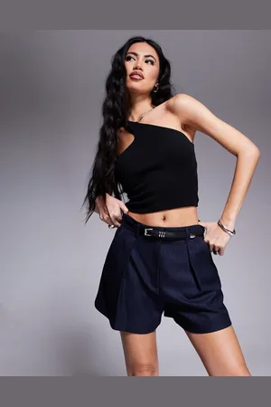 River Island Skræddersyede shorts med nålestriber