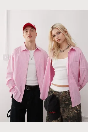COLLUSION Unisex - Pink og oversized skjorte med striber-Lyserød