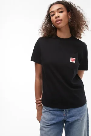 Carhartt T-shirt med hjertelomme med logo
