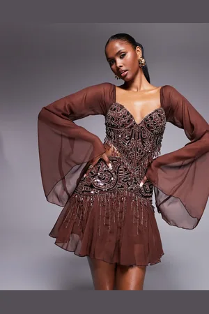 ASOS Chokoladebrun minikjole med trompetærmer og udsmykning