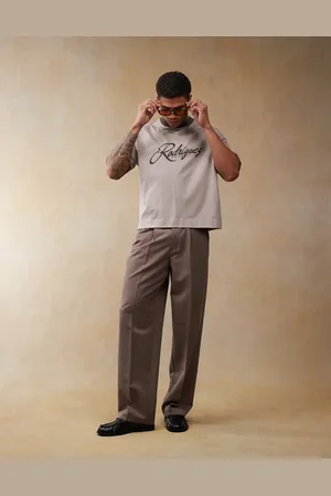 ASOS Brun oversized T-shirt med kontrasterende kanter og grafisk tekstprint i firkantet pasform