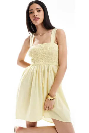 Esmée Mini-strandkjole med rynket detalje - Kun hos ASOS