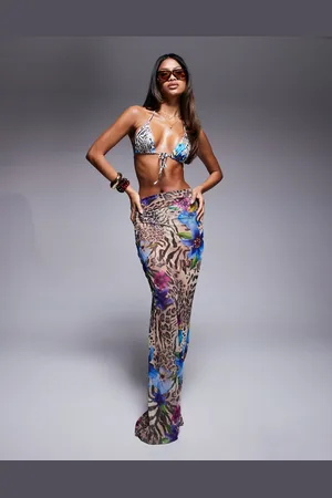 ASOS Flora - Strandnederdel med abstrakt print i mesh-Multifarvet