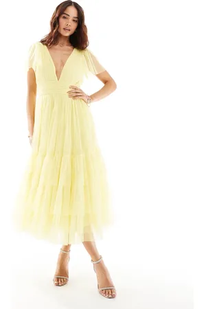 Lace & Beads Brudepiger - Madison - Citrongul midikjole med V-hals i tyl