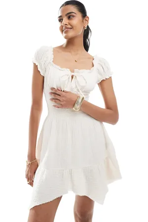 Bershka Milkmaid-minikjole med rynker