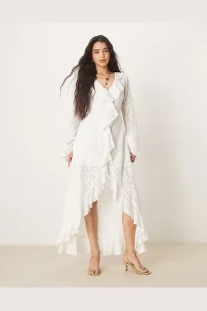 ASOS Hæklet og maxikjole i blondestof med lange ærmer, flæser og længere kant bagpå