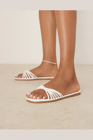 Raid Bella - Hvide flade sandaler med stropper med knude